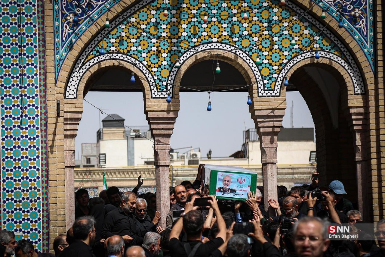 تصاویر تشییع سردار شهید سلامی در حرم حضرت عبدالعظیم حسنی(ع)