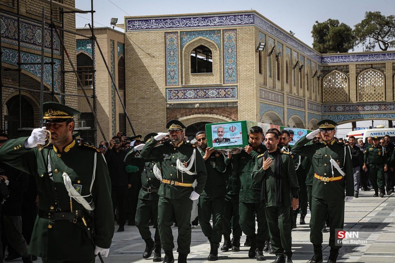 تصاویر تشییع سردار شهید سلامی در حرم حضرت عبدالعظیم حسنی(ع)