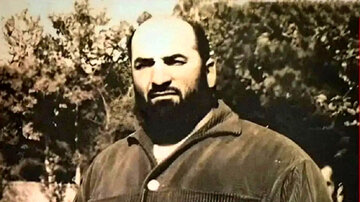 عکس/ شعبان بی‌مخ در حال روبوسی با نواب‌صفوی