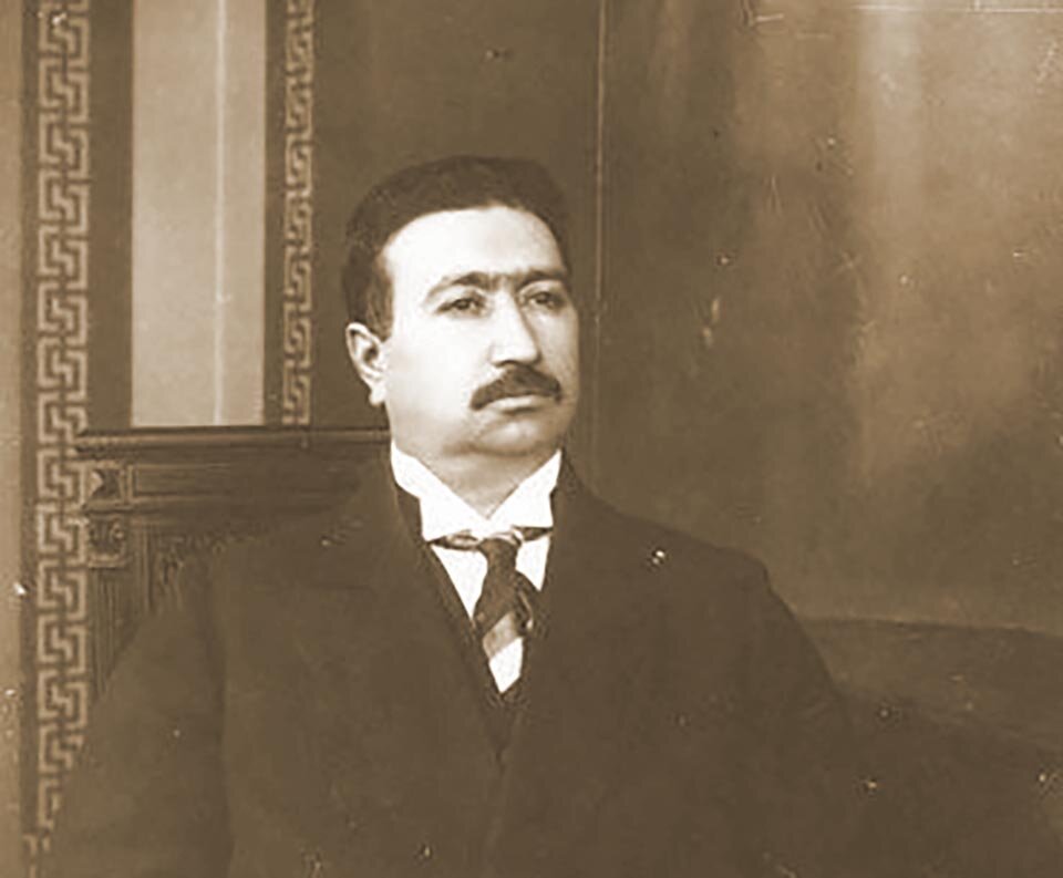 محمدعلیشاه دوران تبعید در روسیه را چگونه میگذراند؟