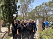 گزارشی از خاکسپاری جمال اجلالی /« این همه تلخ، این همه شیرین...»