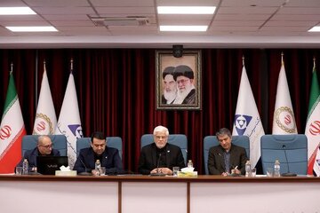 عارف: سرداران جبهه اقتصادی در جنگ 12 روزه خوش درخشیدند