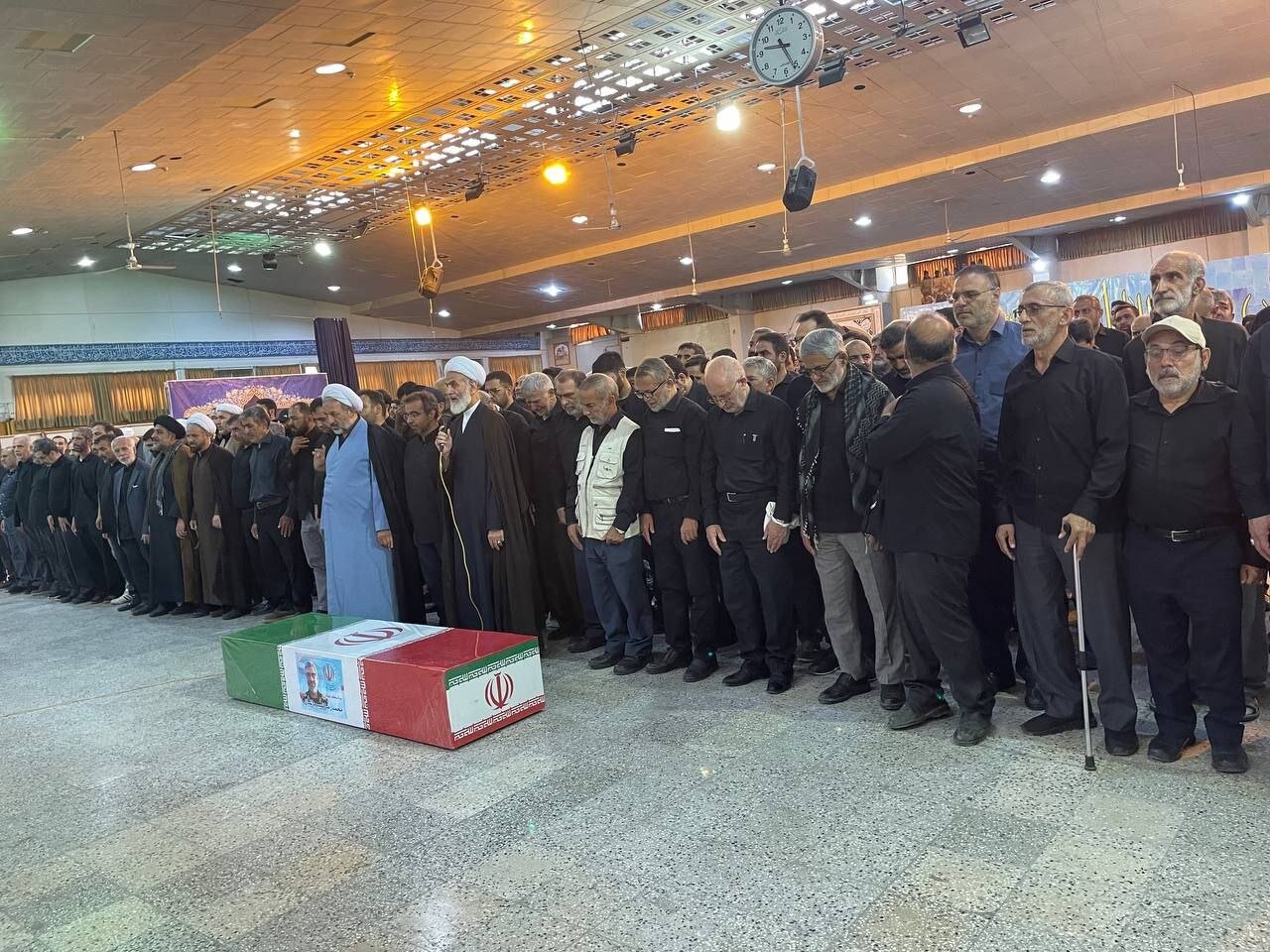 تصاویری از مراسم تشییع شهید مدافع وطن