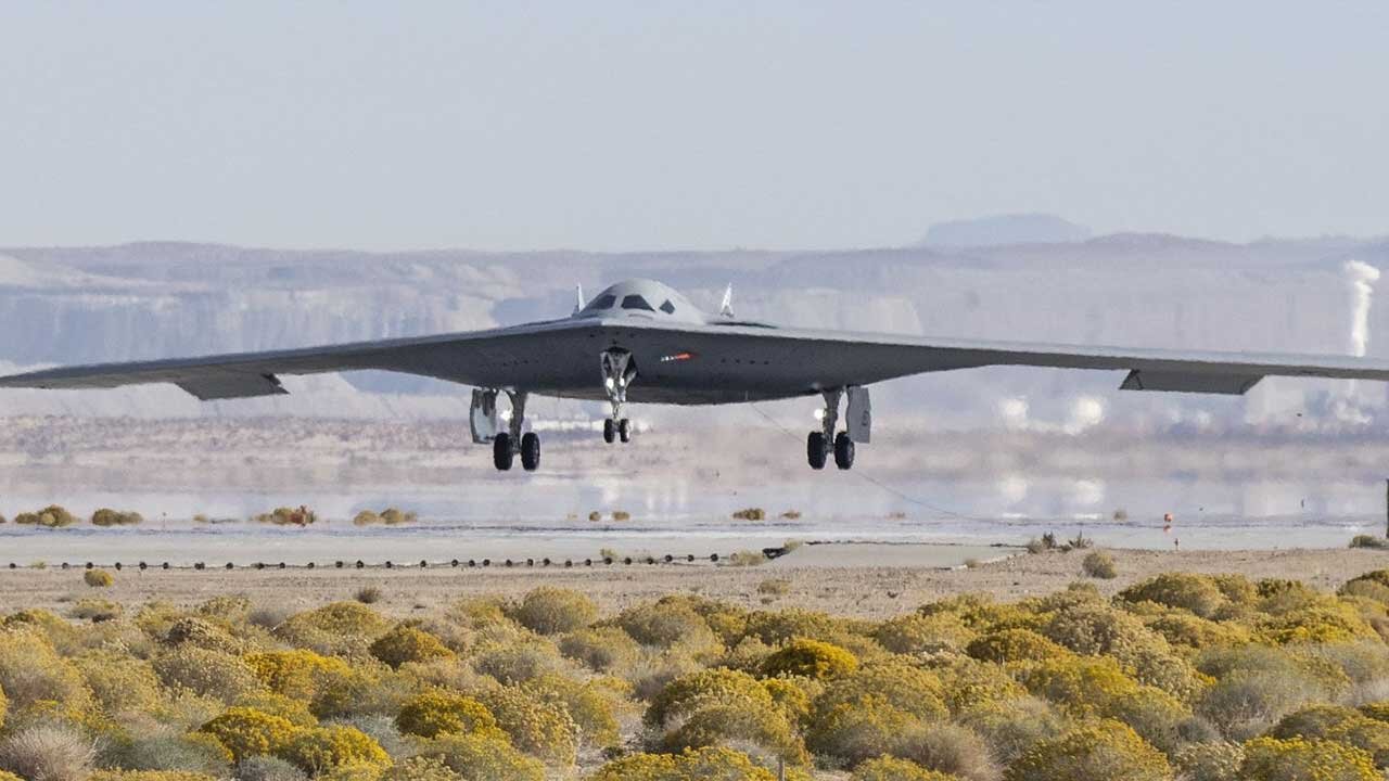 چین قاتل B-21 را به میدان آورد 2