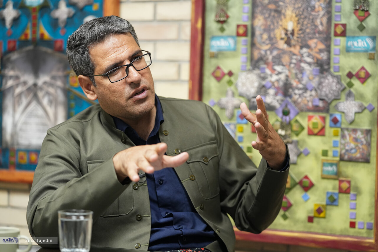 از فیلترینگ تا اقامتگاههای غیرمجاز و شروع جنگ دوازده روزه؛ مشکلات صنعت گردشگری کدامند؟/ «با افزایش تورم سفر رفتن از برنامه خانوادهها حذف شده است»