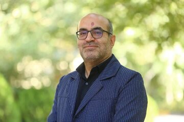 کارمندی که ناگهان مدیرکل شد کارمندی که ناگهان مدیرکل شد