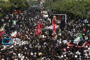 پیکر شهید ایزدی به خاک سپرده شد/ تصاویری از تشییع حاج رمضان