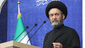 امام جمعه اردبیل: کشورهای عربی به راحتی اشک اسرائیل و ترامپ را در بیاورند / یک ماه لوله های نفت خود را ببندند