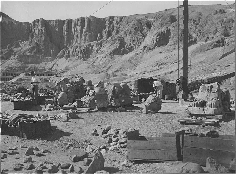 کشف راز «نامادری شرور»