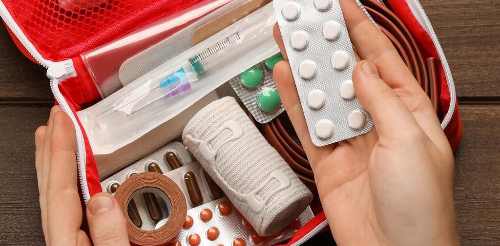 مدیریت دارویی در بحران اخیر؛ «جنگ ناگهانی بود، اما دارو کم نیامد»/ ضرورت برنامهریزی برای آینده دارویی