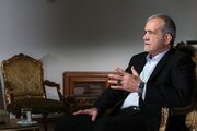 مصاحبه مجری نزدیک به ترامپ با پزشکیان
