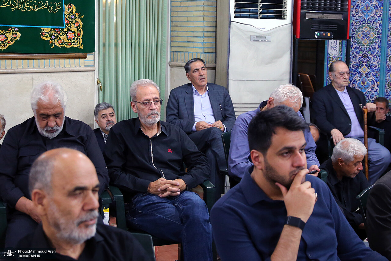 همنشینی هادی خامنهای و خاتمی در یک مراسم عزاداری + تصاویر 7