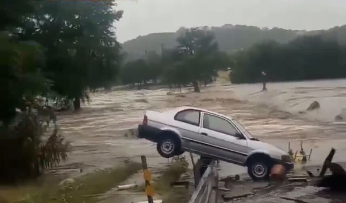ببینید | سیل در ایالت تگزاس آمریکا ۲۴ کشته برجای گذاشت