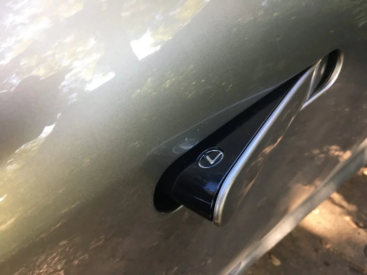 خطرات دستگیره مخفی درب خودروها چیست؟