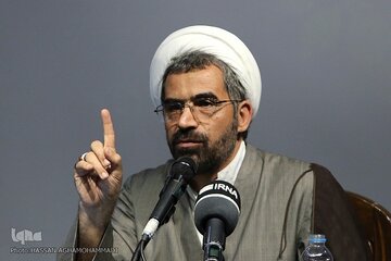 چرایی ازدیاد تاریخهای روایتی از عاشورا چرایی ازدیاد تاریخهای روایتی از عاشورا