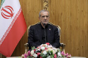 تصاویری از بازدید پزشکیان از بندر تجاری آستارا