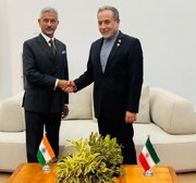 دیدار عراقچی با وزیرخارجه هند