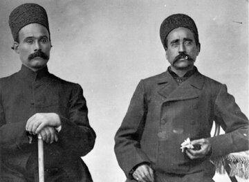 عکس/ استقبال مردم تهران از ستارخان و باقرخان در دروازه دولت