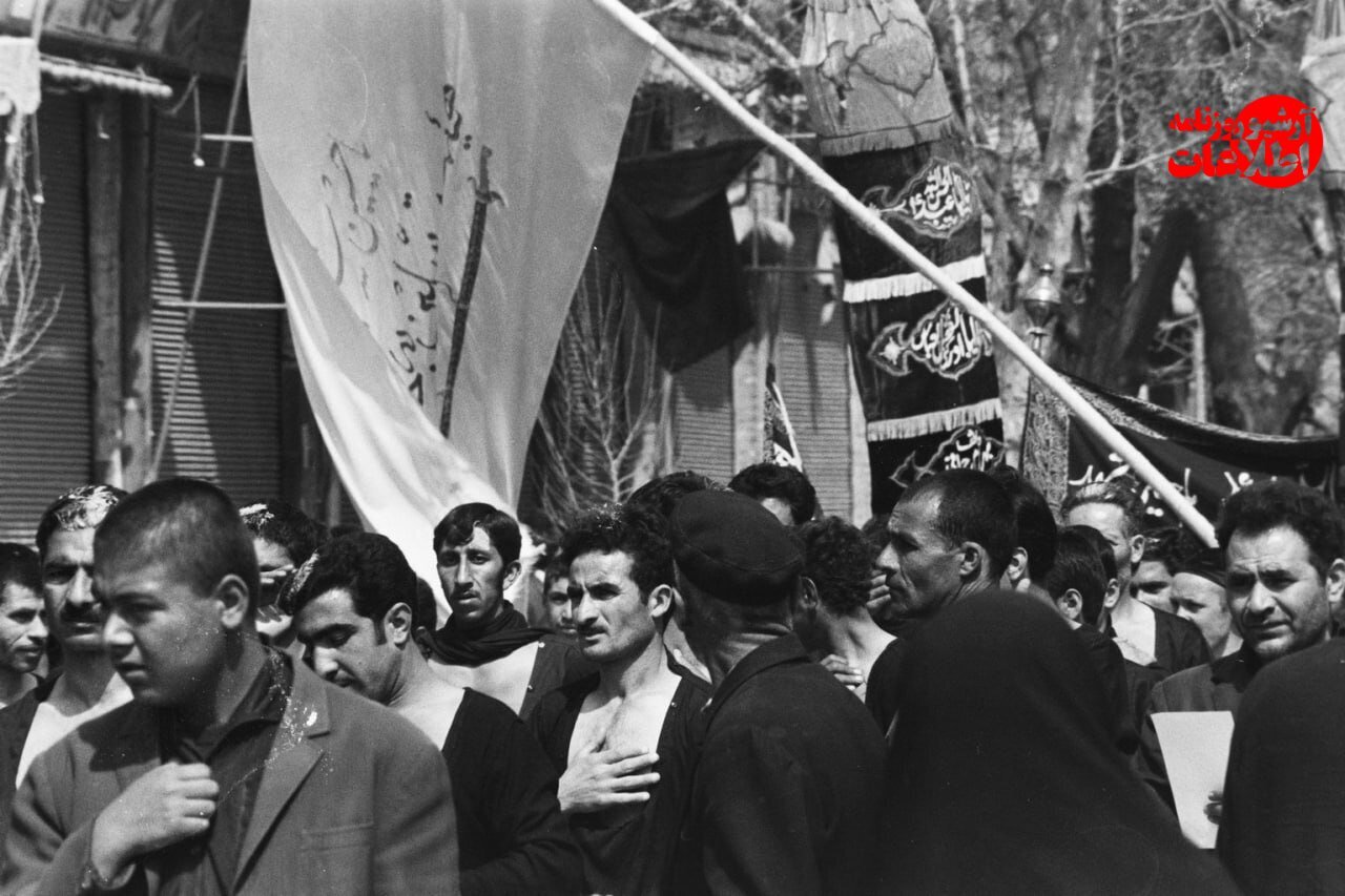 عکس‌هایی از عزاداری عاشورا در پاچنار تهران، سال ۱۳۴۸