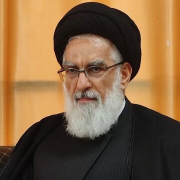 نماینده خبرگان: میتوان برای بازدارندگی تا 90درصد غنیسازی کرد / میشود از محمولههای دشمن در تنگه هرمز غرامت گرفت / پیشنهاد بازرسی کشتیها در تنگه هرمز