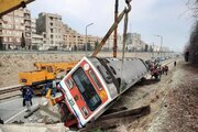 ببینید | یک قطار مترو در پراگ چک از ریل خارج شد