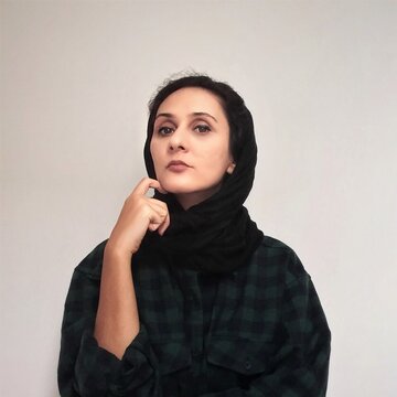 نگاه عکاس مستندنگار به جنگ باید عمیق باشد / عکاس مستند راوی تاریخ است