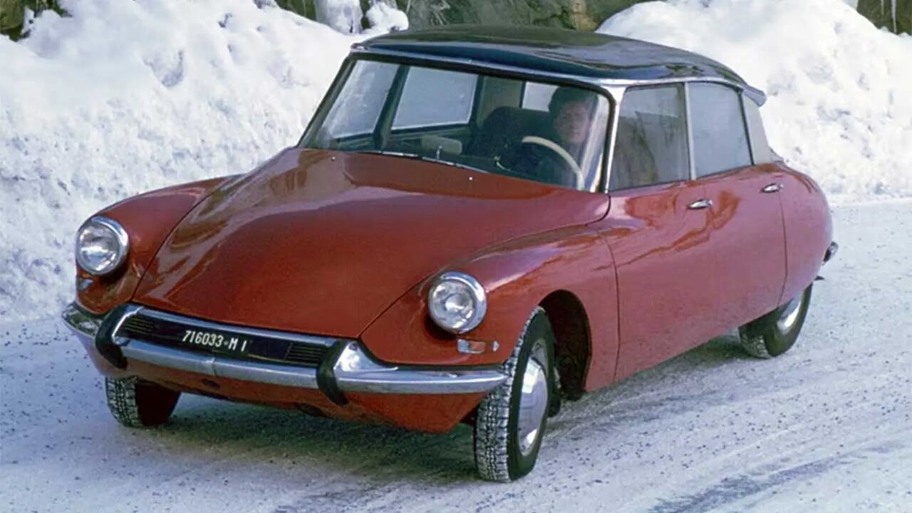 سیستم تعلیق انقلابی سیتروئن چگونه صنعت خودرو را برای همیشه تغییر داد؟