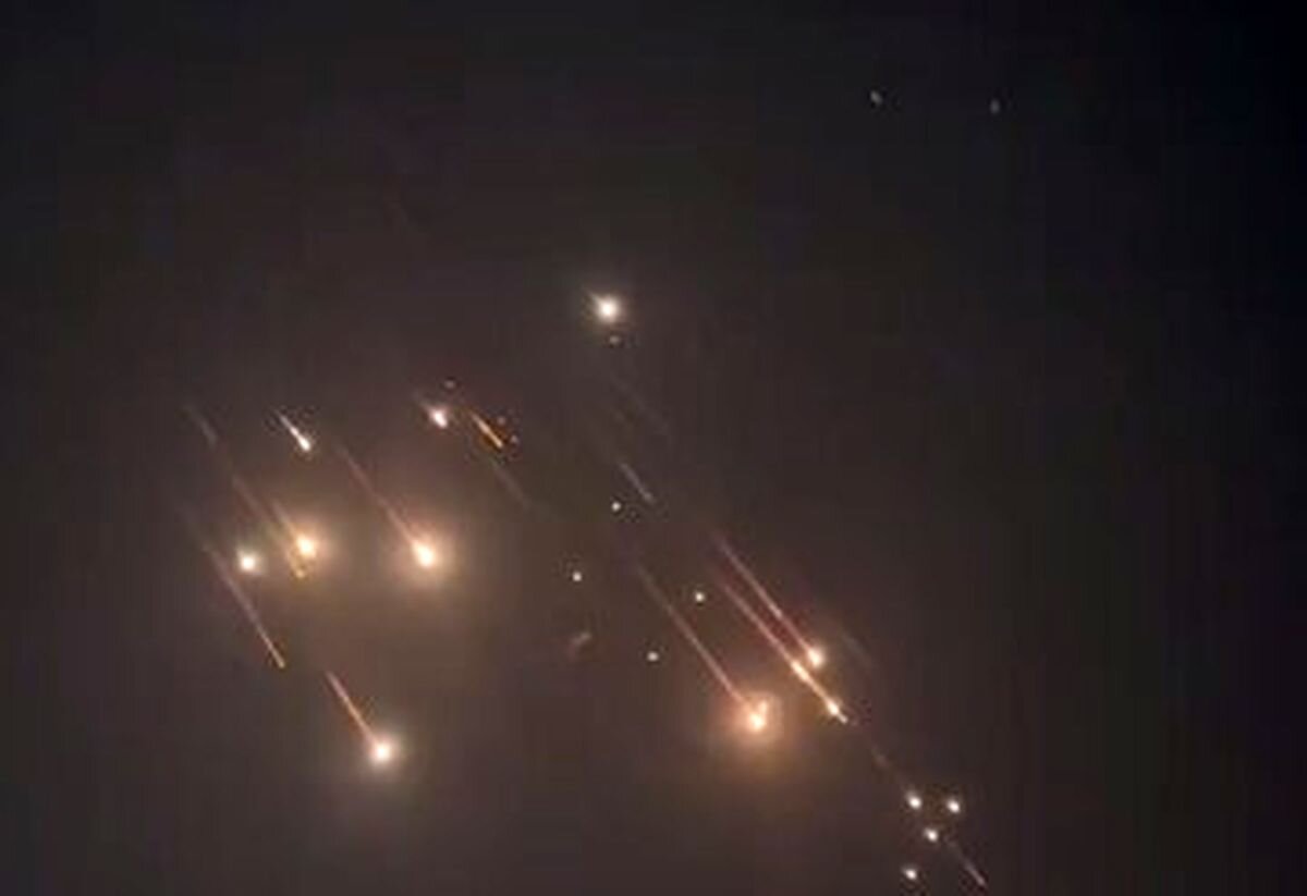 ببینید | لحظه موفقیت‌آمیز رقابت موشک ۲۰۰ هزار دلاری ایرانی با ۱۴۴ میلیون دلار موشک پدافنی اسرائیل