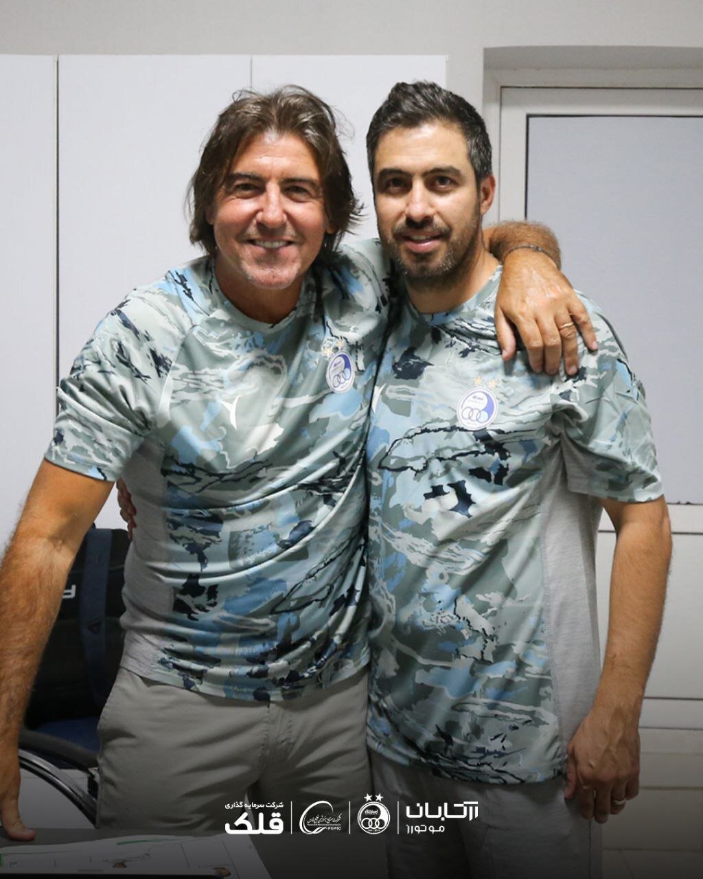 عکس| ساپینتو به بازیکنان استقلال معارفه شد