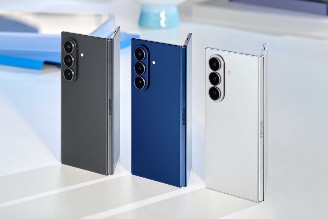 ببینید | جعبهگشایی گلکسی زد فولد ۷