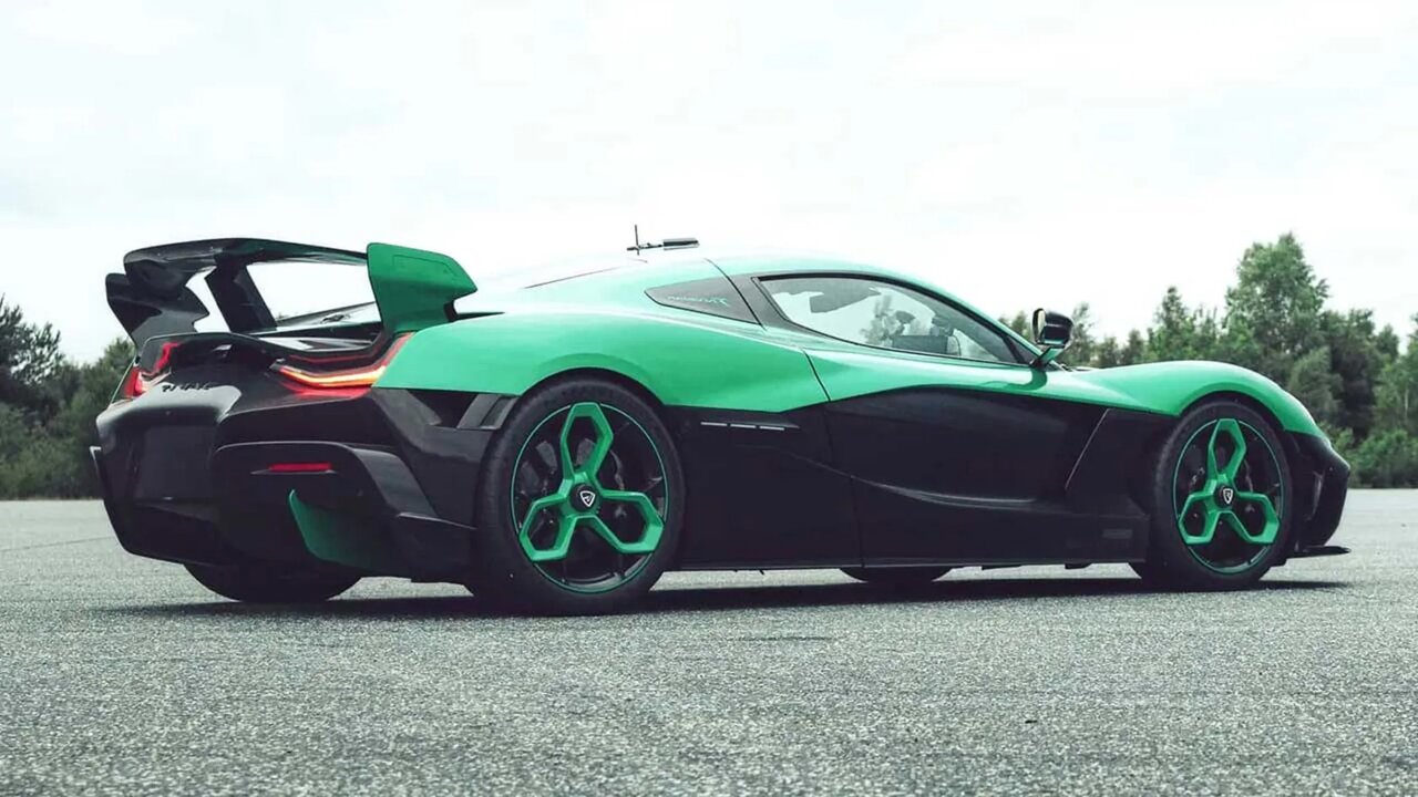 پادشاه جدید سرعت را بشناسید / خداحافظ بوگاتی و کونیگزگ!