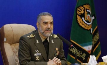 جانشین رییس ستاد کل نیروهای مسلح: تجهیزات نظامی ما آسیب چندانی ندیده است / آنقدر تجهیزات داریم که میتوانیم برای 10 سال بجنگیم