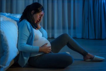 افسردگی بارداری و پس از زایمان؛ علل و علائم/ چه زمانی باید به متخصص مراجعه کنید؟ افسردگی بارداری و پس از زایمان؛ علل و علائم/ چه زمانی باید به متخصص مراجعه کنید؟