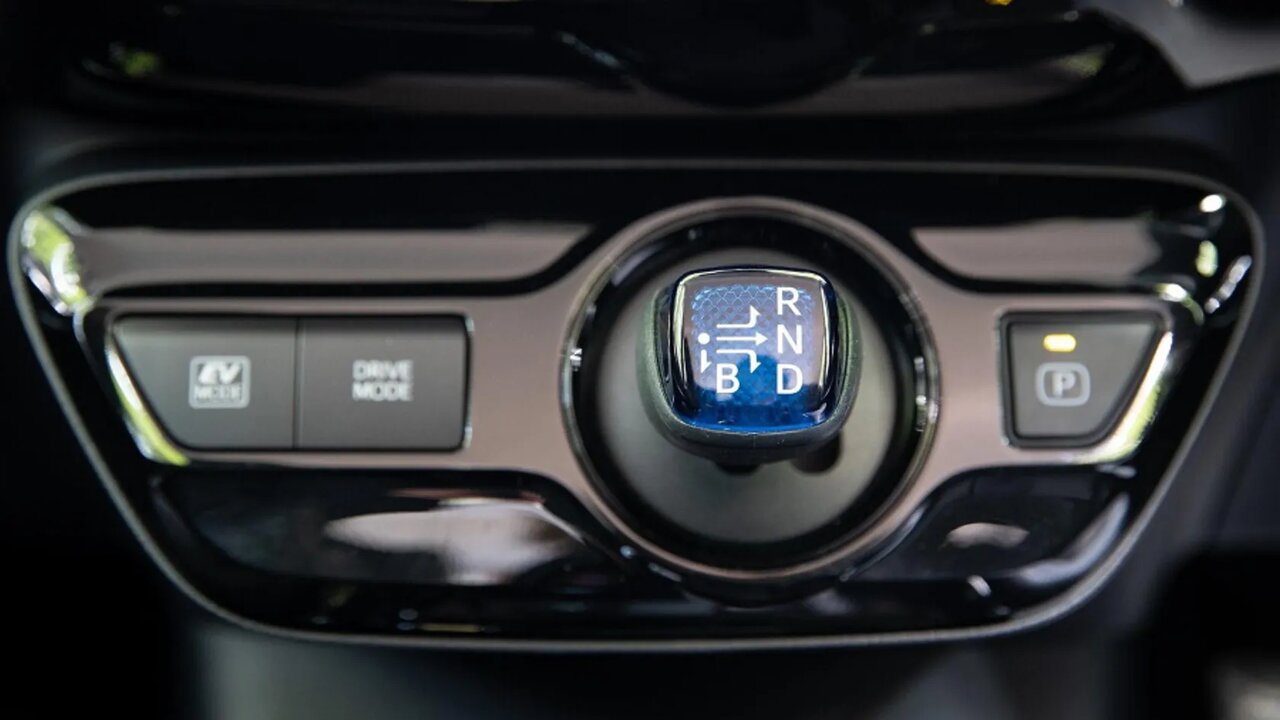 دنده B در خودرو چیست و چه کاربردی دارد؟