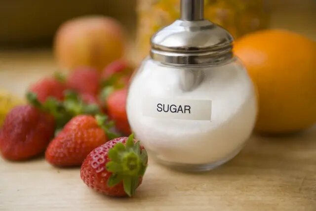 رژیم غذایی بدون قند؛ مصرف کدام میوهها بهتر است؟/ نقش میوهها در سلامت متابولیک