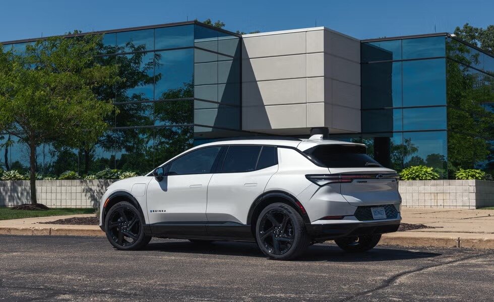 پرطرفدارترین خودروهای برقی در سال ۲۰۲۵ /عکس