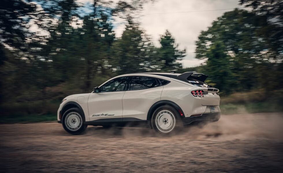 پرطرفدارترین خودروهای برقی در سال ۲۰۲۵ /عکس