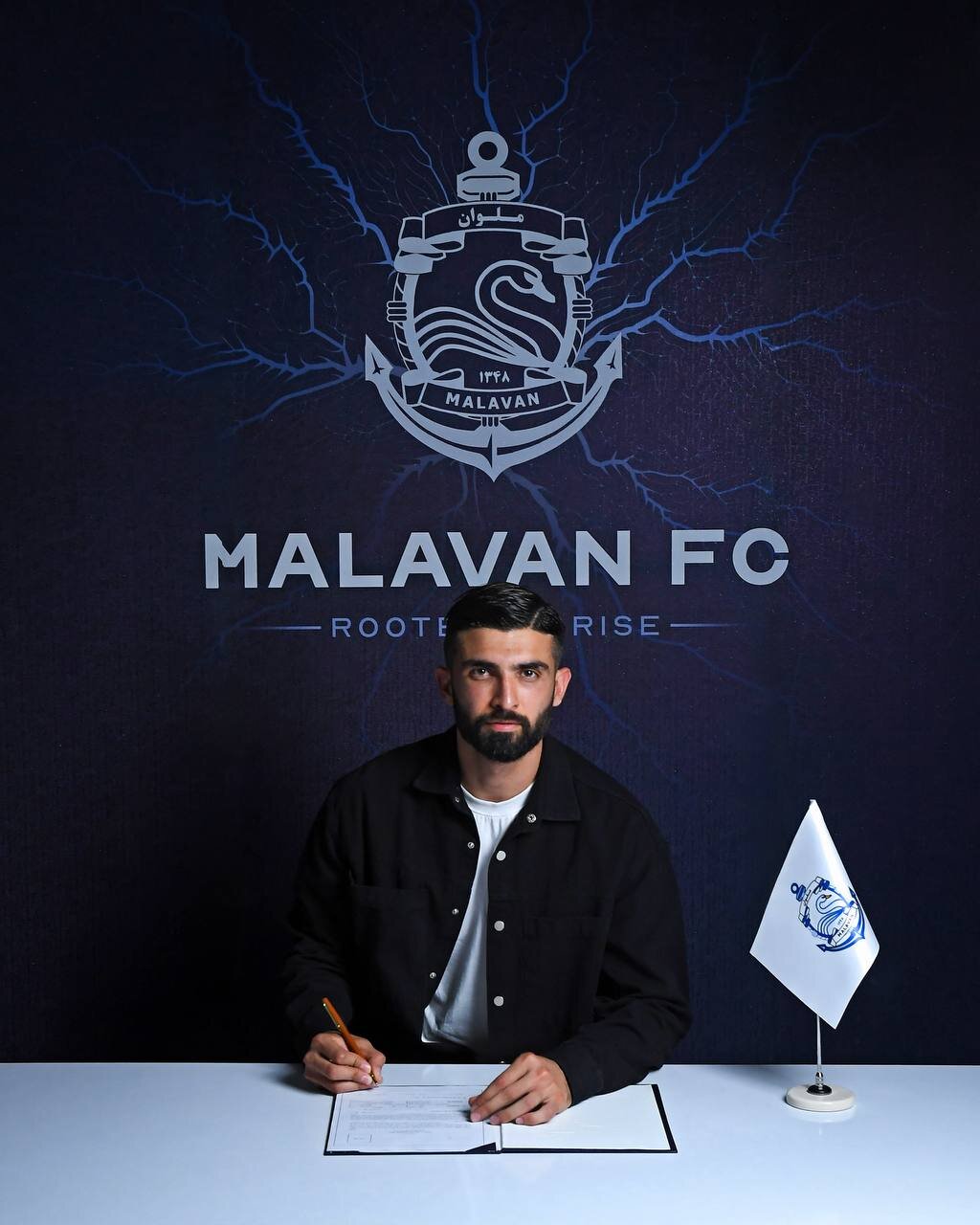 عکس | دروازهبان استقلال به ملوان پیوست