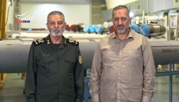 بازدید رئیس ستاد کل نیروهای مسلح از یک ستاد فرماندهی / شمشیر بُران نیروی هوافضای سپاه، گردن دشمن را زد