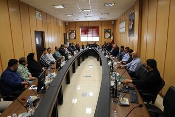 تحقق درآمدهای مالیاتی در استان سمنان / حرکت بهسوی اقتصاد بدون نفت تحقق درآمدهای مالیاتی در استان سمنان / حرکت بهسوی اقتصاد بدون نفت