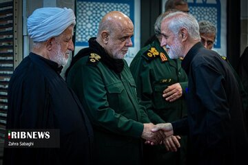 حضور علی لاریجانی و زینب سلیمانی مراسم بزرگداشت شهدای نیروی قدس سپاه