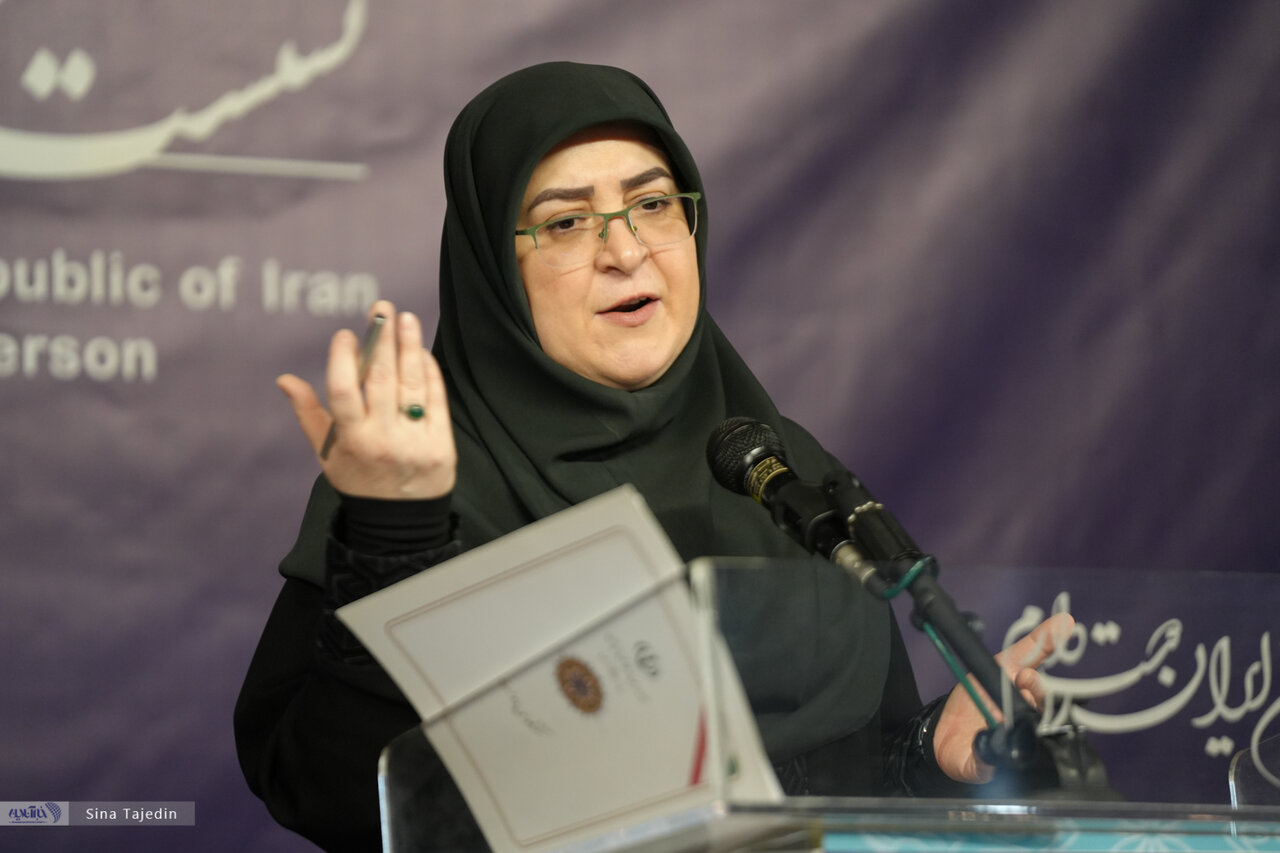 گزارش تصویری / نشست خبری سخنگوی دولت در روزنامه ایران 10