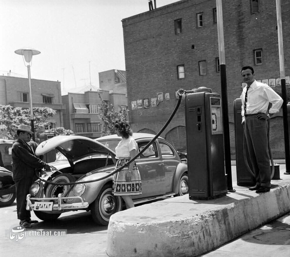 گزارش خواندنی از دختران بنزینفروش در تهران + عکس