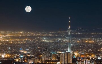 معرفی هتل های تهران با چشم انداز شبانه