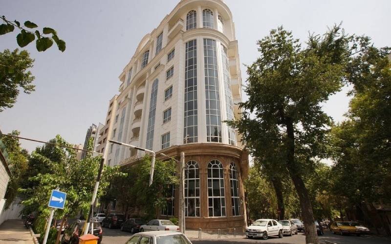 معرفی هتل های تهران با چشم انداز شبانه