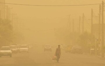 خاطرات هاشمی: طوفان شن منطقه زابل را فراگرفته