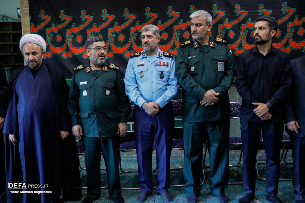 تصاویری از مراسم بزرگداشت سرداران شهید ربانی و محرابی / فدوی و قاآنی هم آمدند / مداح مشهور هم حضور داشت 6