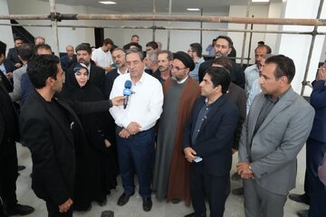 ورزشگاه پانزده هزار نفری ارومیه