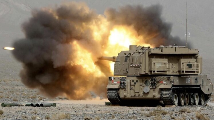 توپخانه پیشرفته جدید چین در میدان دیده شد