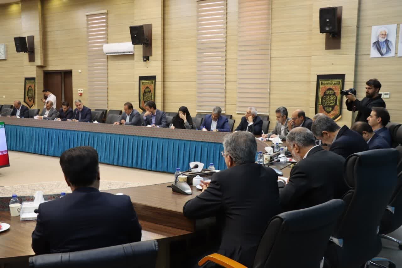 برگزاری کارگروه توسعه شهرستان مهریز برگزاری کارگروه توسعه شهرستان مهریز